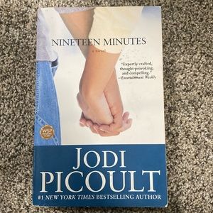 Nineteen Minutes Nobel by Jodi Picoult